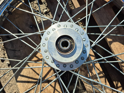 2004 Harley-davidson Sportster Xl883 Wheel Rim & Tire Front & Rear *straight*