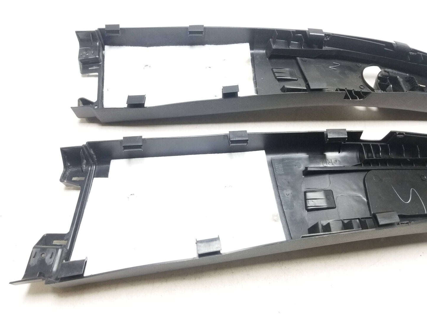 16 - 22 Dodge Durango Center B Pillar Upper & Lower Cover Trim 4pcs OEM