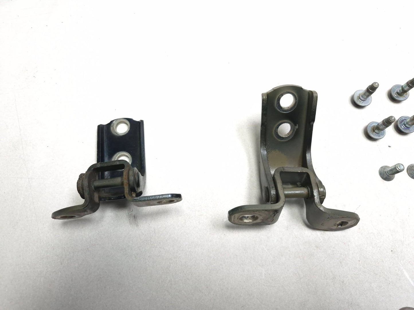 2012 Toyota Camry Door Hinge Driver Side Left Front & Rear OEM