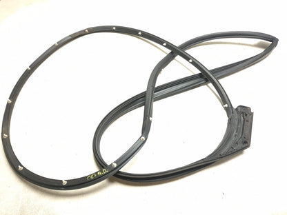 2018 Hyundai Sonata Front Door Weatherstrip Seal Driver Side Left 4pcs OEM