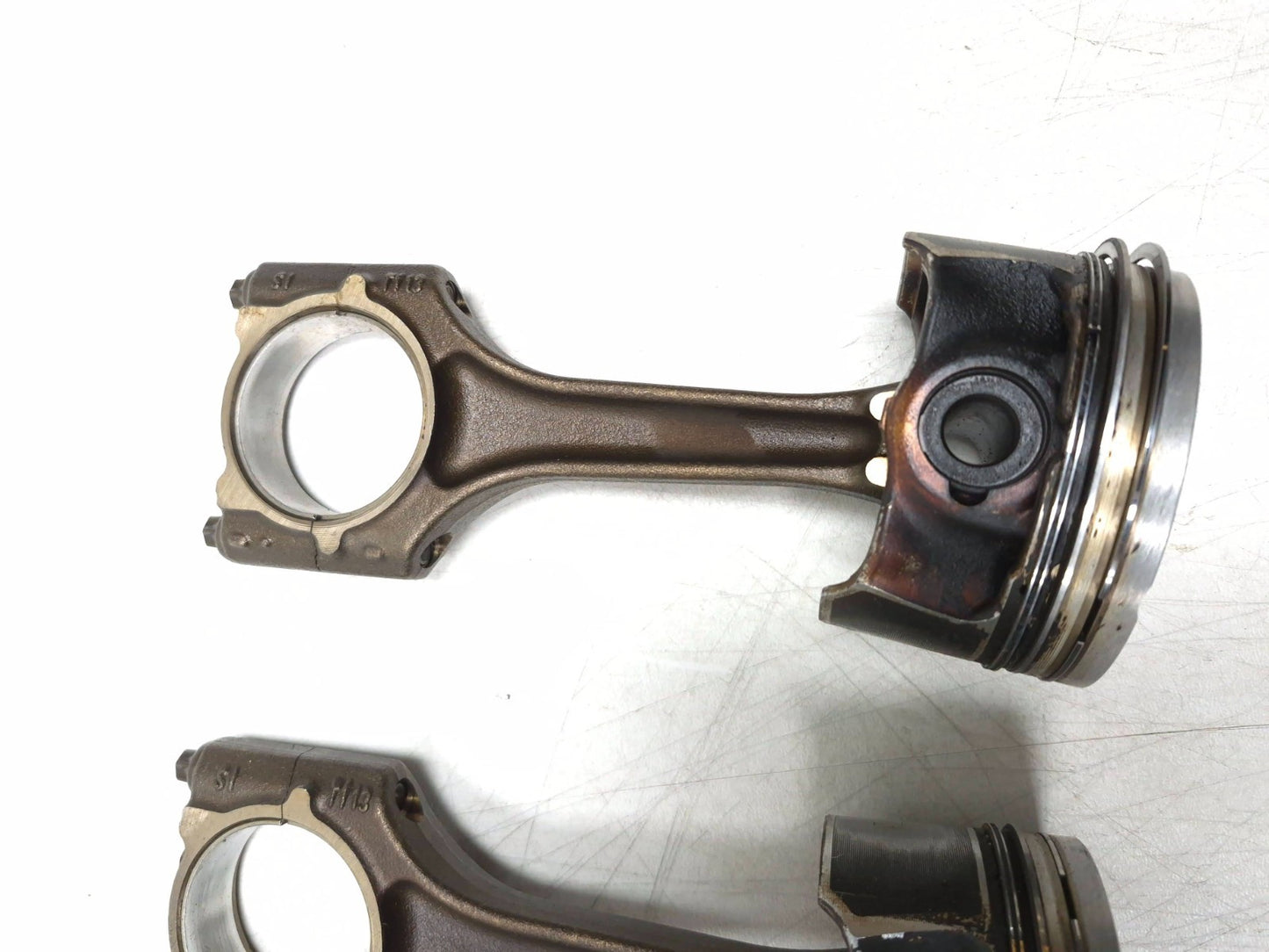 2011 Volkswagen Tiguan Piston & Connecting Rod 4 Pcs 2.0l OEM