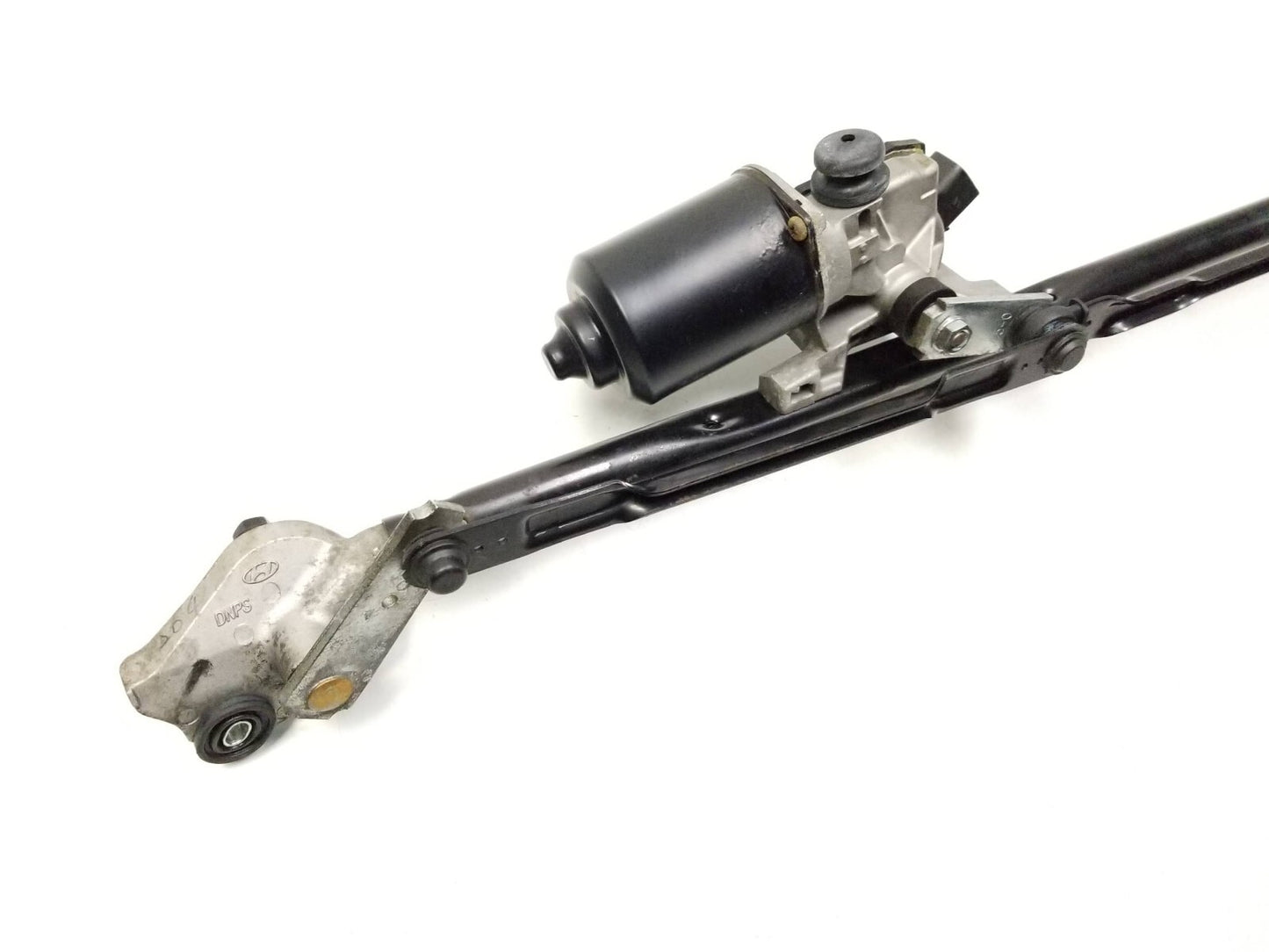 2013 Hyundai Genesis Coupe Windshield Wiper Motor & Linkage OEM