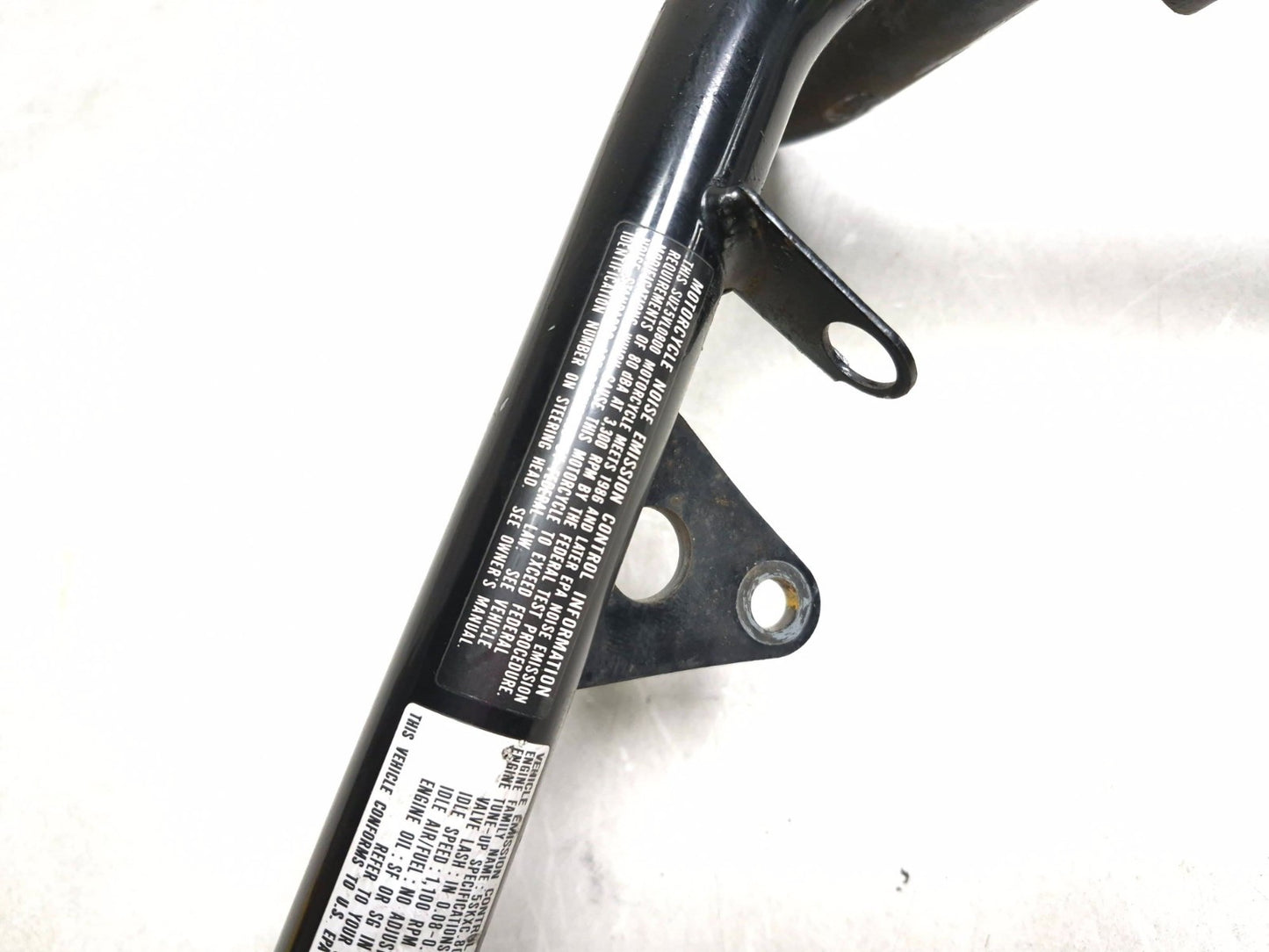 2005 Suzuki Boulevard С50 Engine Support Cradle Bar Rail OEM