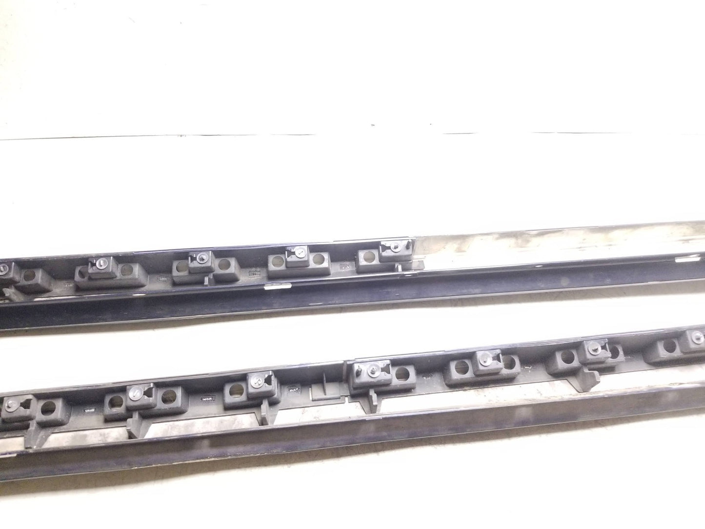 2017 Jaguar Xe Skirt Rocker Molding Panel OEM Gx73-101d57-a