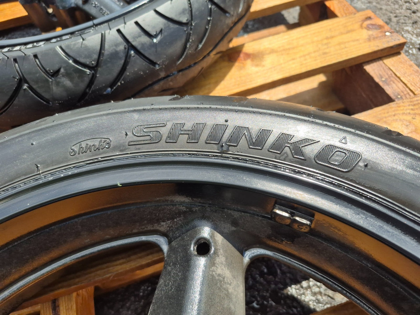 2015 Suzuki Gw250 Inazuma Wheel Rim W/tire Front & Rear Pair OEM