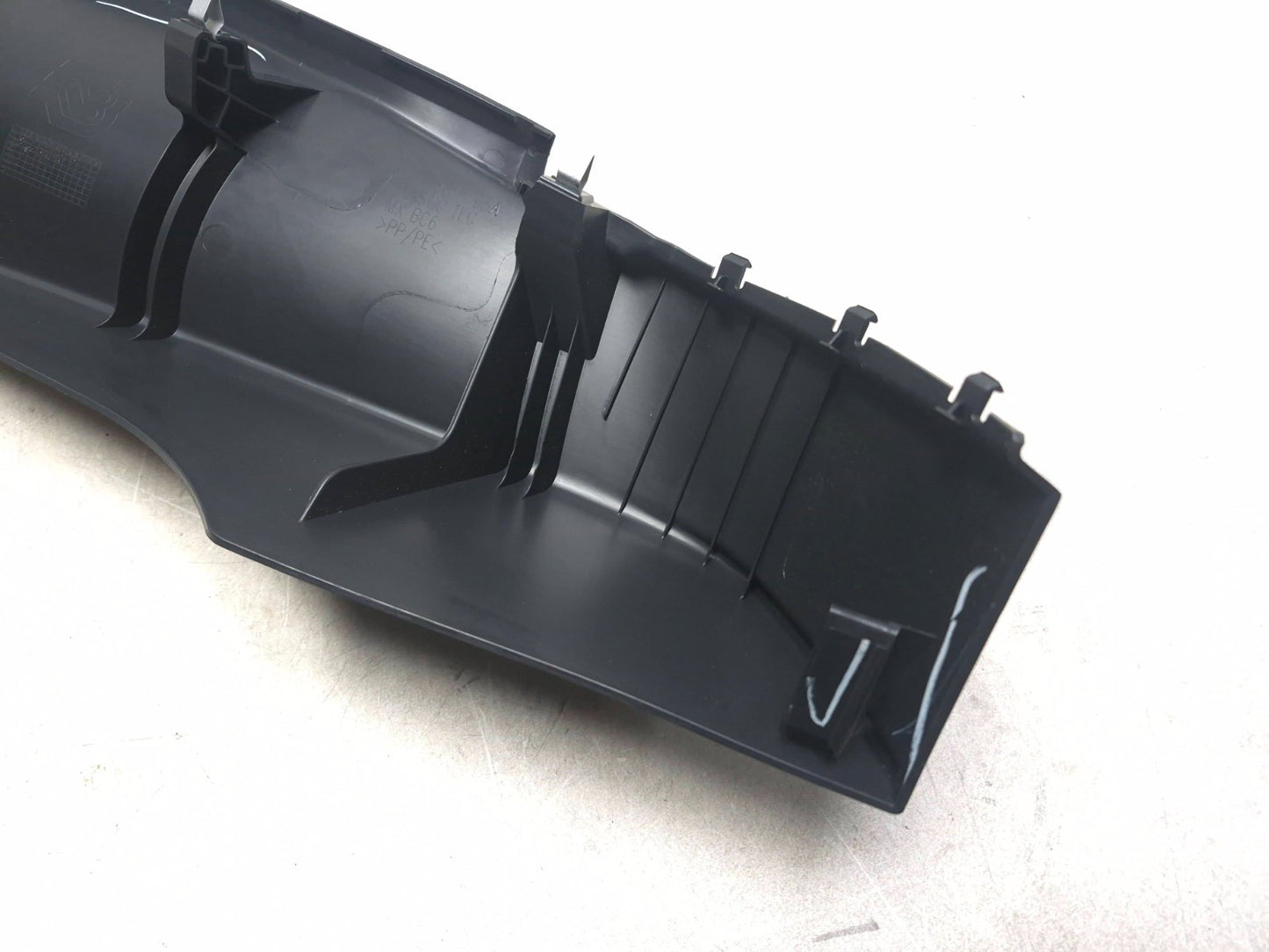 2019 Volkswagen Jetta Rear C Pillar Lower Panel Cover Trim Left & Right OEM