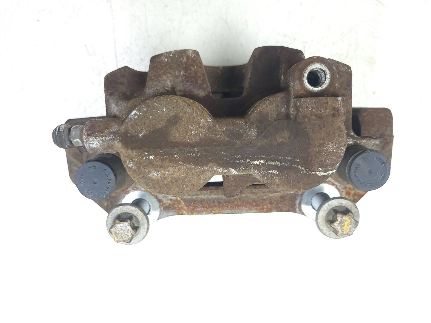 2016 Dodge Durango Front Brake Caliper Passenger Side Right OEM