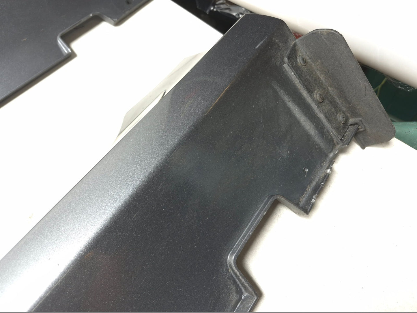 2018 Hyundai Sonata Skirt Rocker Panel Molding Left & Right Pair OEM