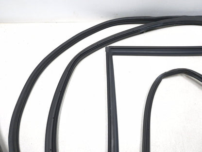 2007 Saab 9-5 Aero Rear Passenger Door Weatherstrip Seal Kit OEM