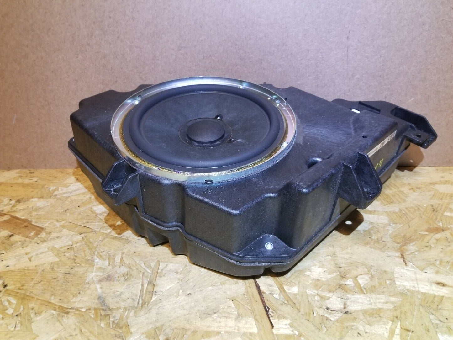 10 11 12 13 Acura Mdx Rear Subwoofer OEM