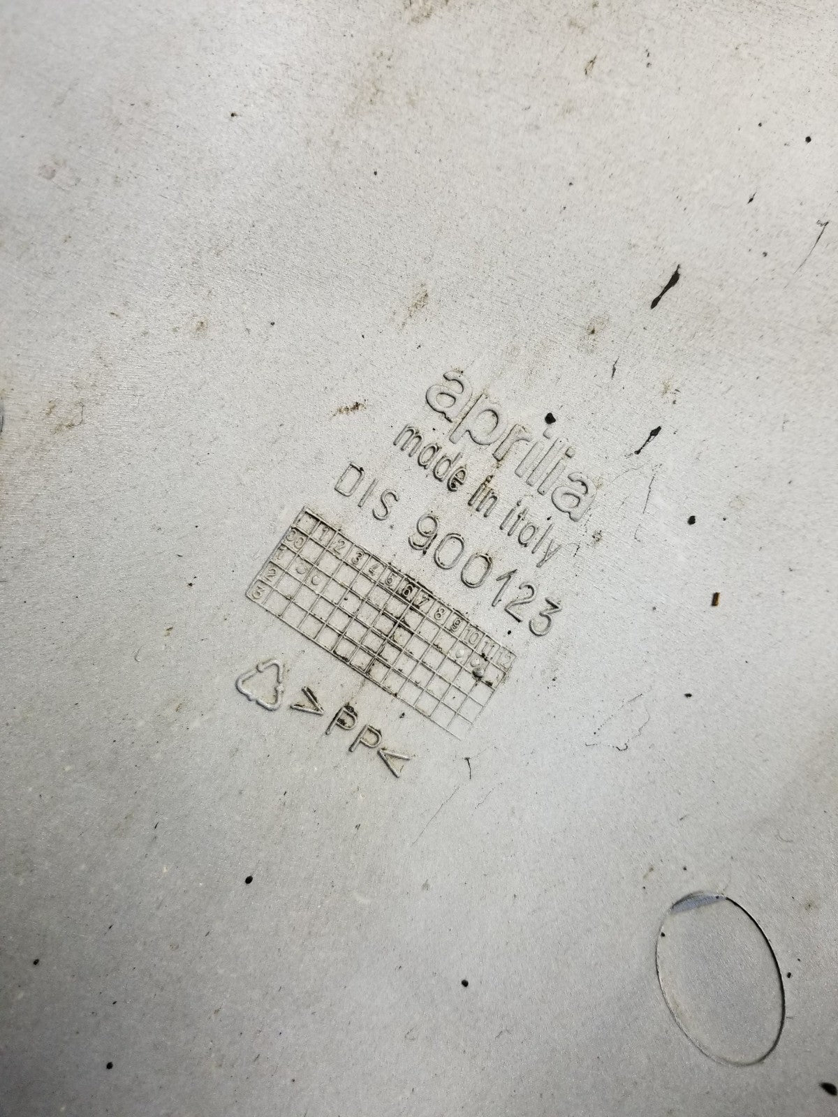 2002 Aprilia Rst 1000 Futura Front Fender OEM