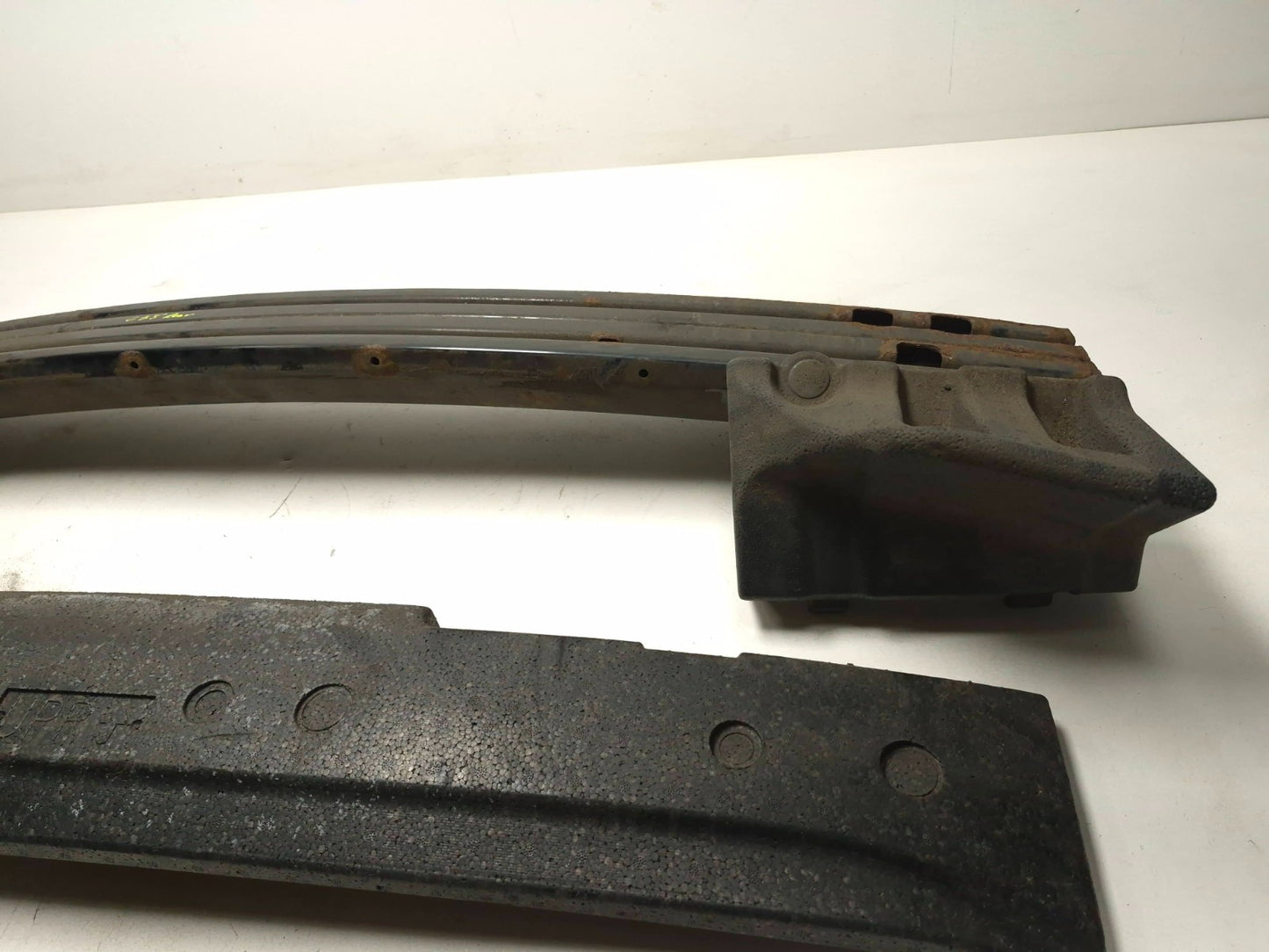 2018 Nissan Altima Rear Bumper Reinforcement & Foam OEM