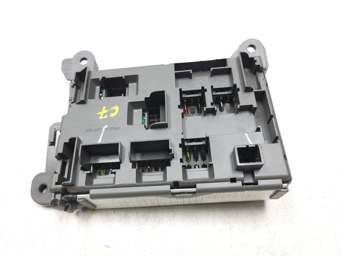 2007 - 2013 BMW X5 X6 E70 Power Distribution Fuse Relay Box  61146931687  OEM