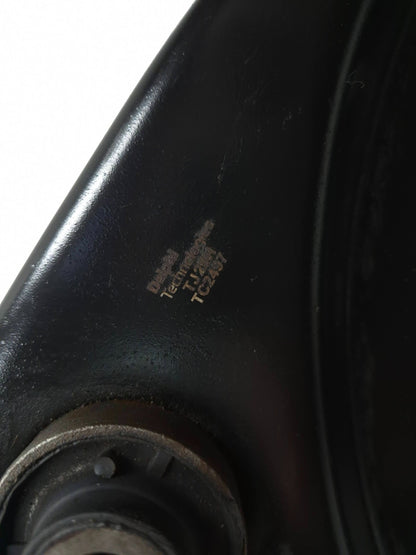 2015 Nissan Juke Front Lower Control Arm Left & Right OEM