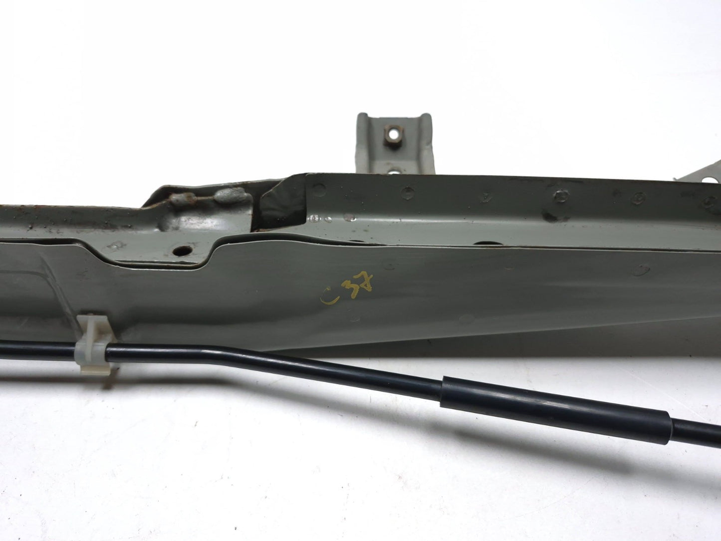 2011 Nissan Juke Radiator Support Upper & Lower OEM