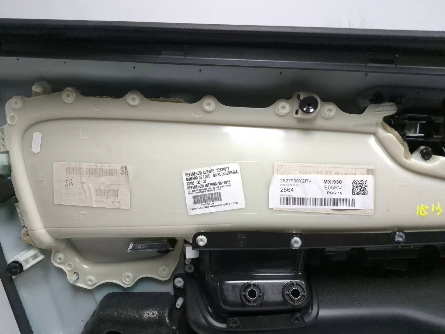 2013 Volvo S60 Front Door Interior Trim Panel OEM 39823447