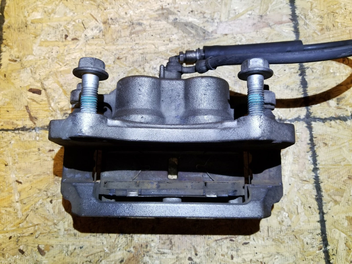 2017 Cadillac Xt5 Brake Caliper Front Driver Side Left OEM