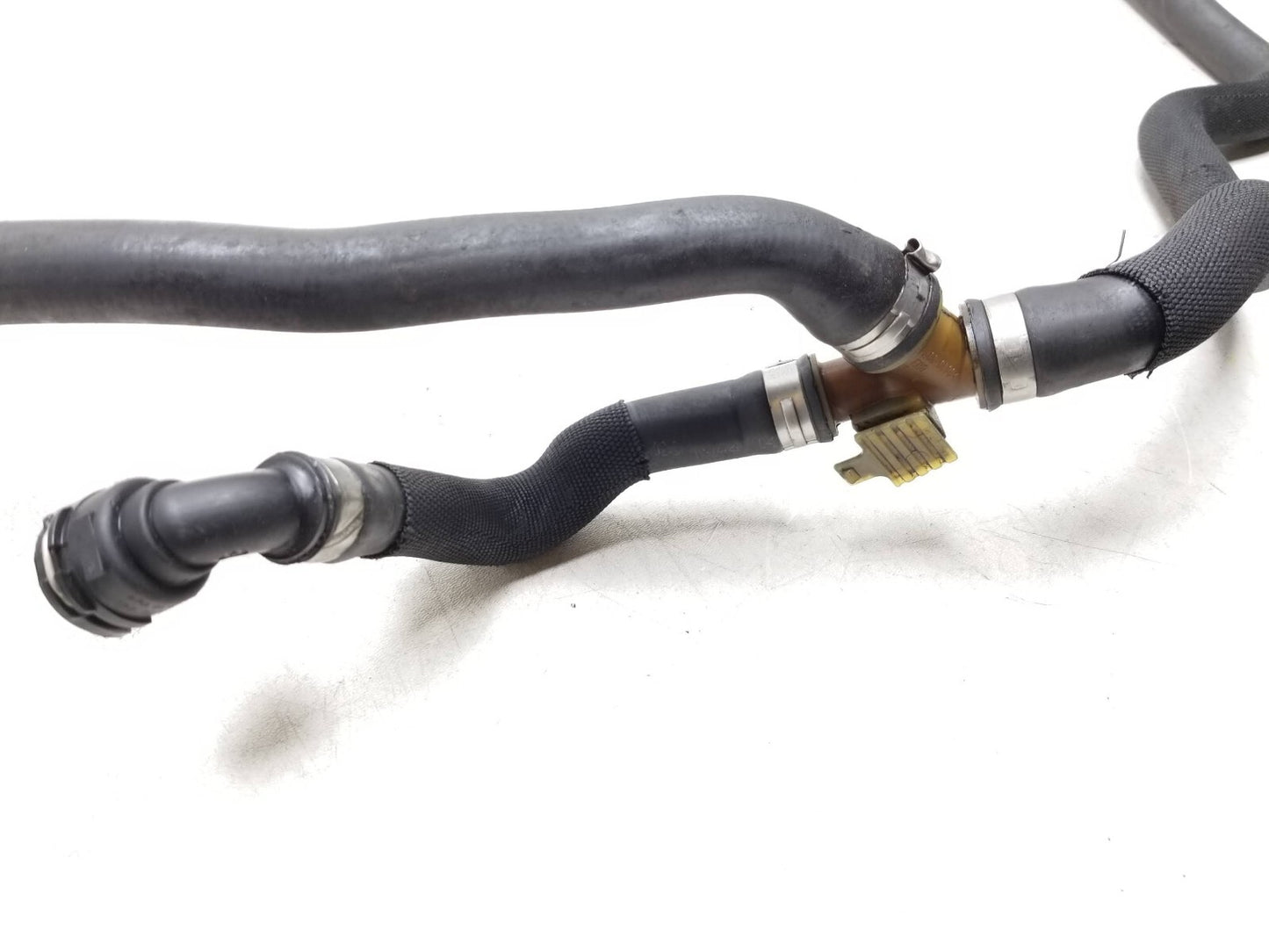2011 BMW X5 E70 HVAC Heater Control Water Valve Cooler W/ Hose OEM