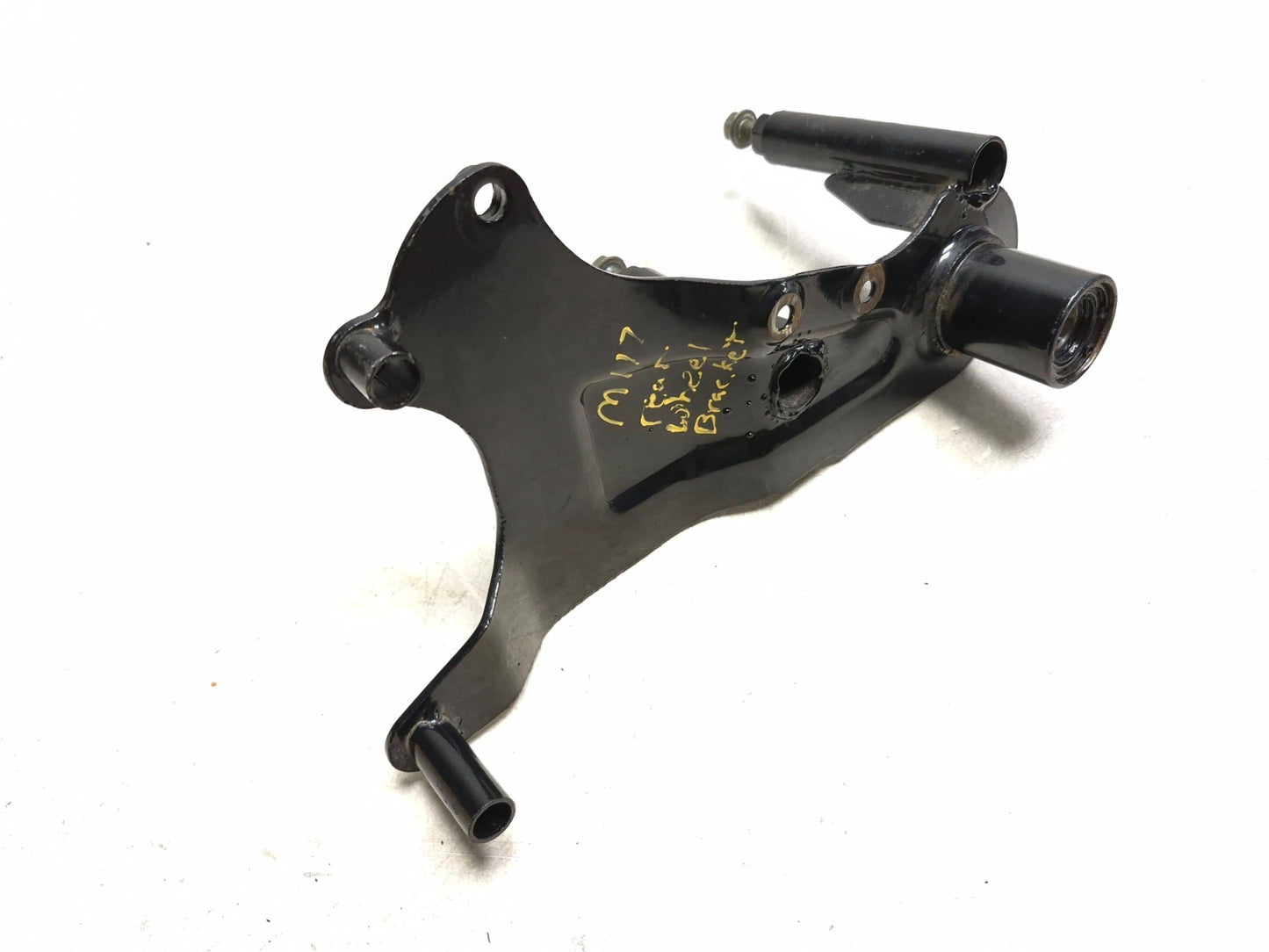 2025 Dongfang Df200stg  Rear Wheel Bracket & Kick Start Lever Pair OEM