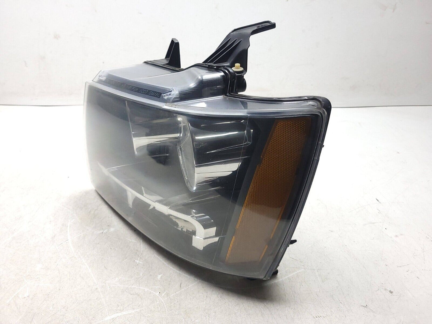 10-14 Chevrolet Suburban Headlight Left & Right Pair OEM Right Lamp *depo*
