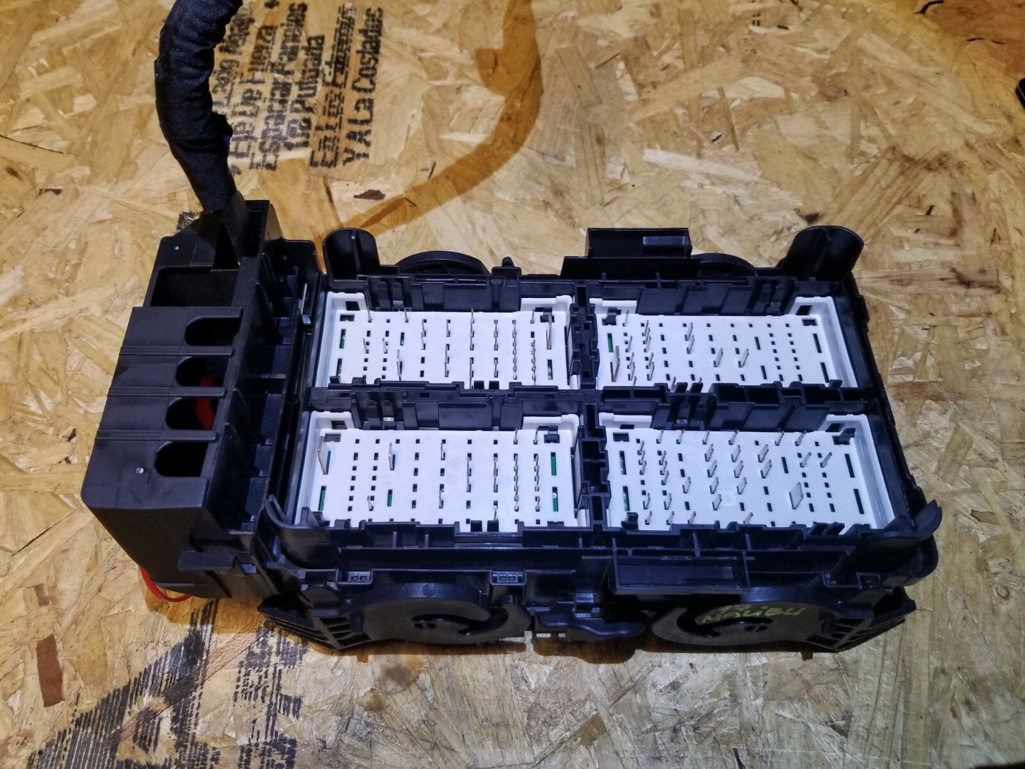 2017 Chevrolet Malibu Fuse Box OEM