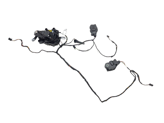 15-20 Mercedes C300 W205 AC Heater Flap Blend Actuator Motor W/ Wire OEM