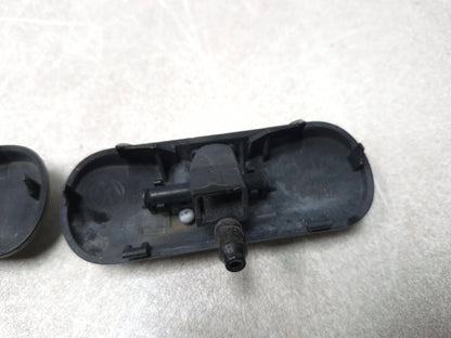 2015 Volkswagen Golf Windshield Washer Sprayer Jet Nozzle 2pcs OEM