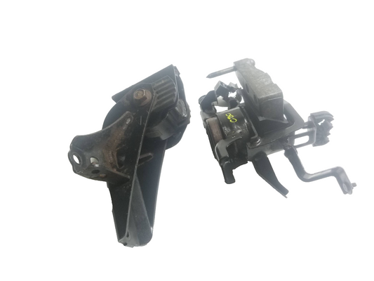 2011 - 2016 Scion Tc Motor Mount Bracket OEM