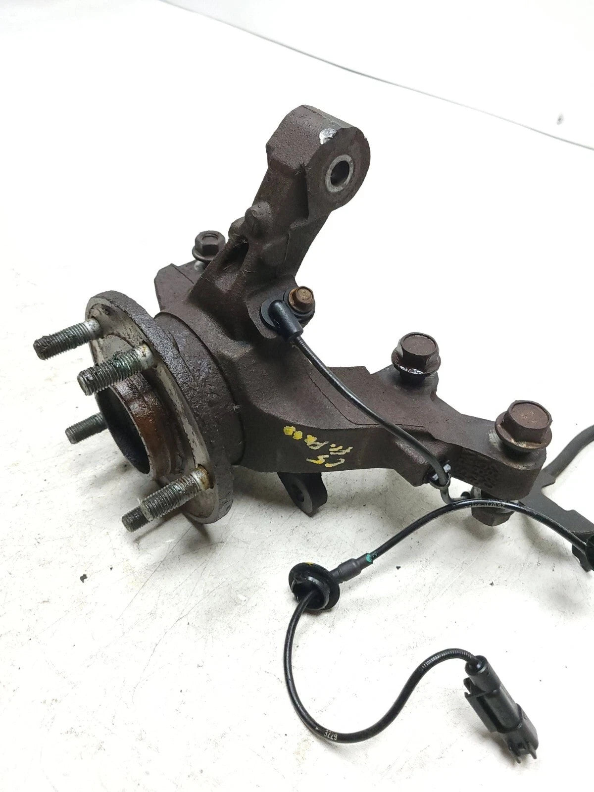 2010 Dodge Caliber Front Spindle Knuckle Wheel Hub Passenger Side Right  OEM