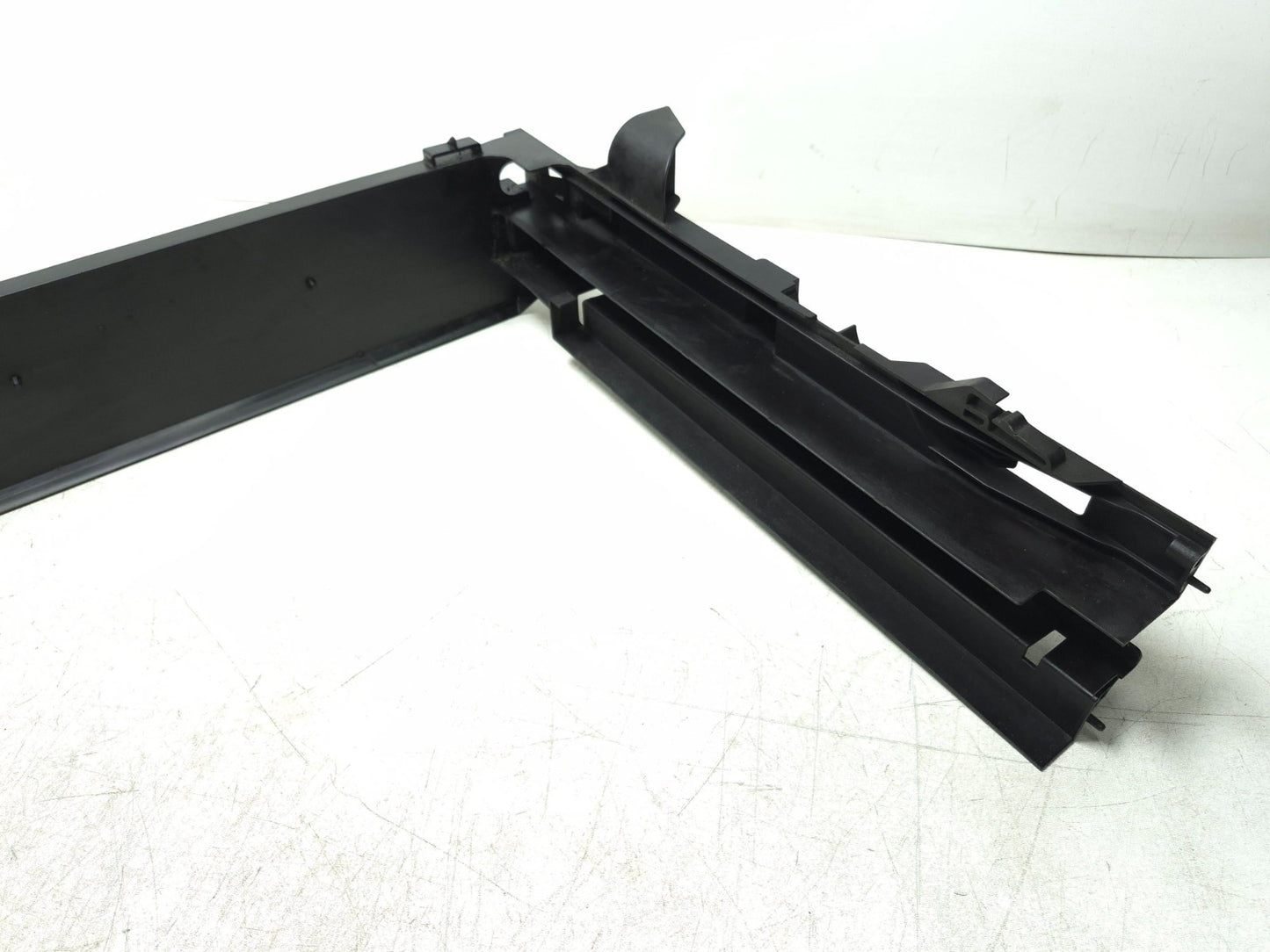 2008 BMW X6 E71 Front Engine Radiator Support Panel Carrier OEM