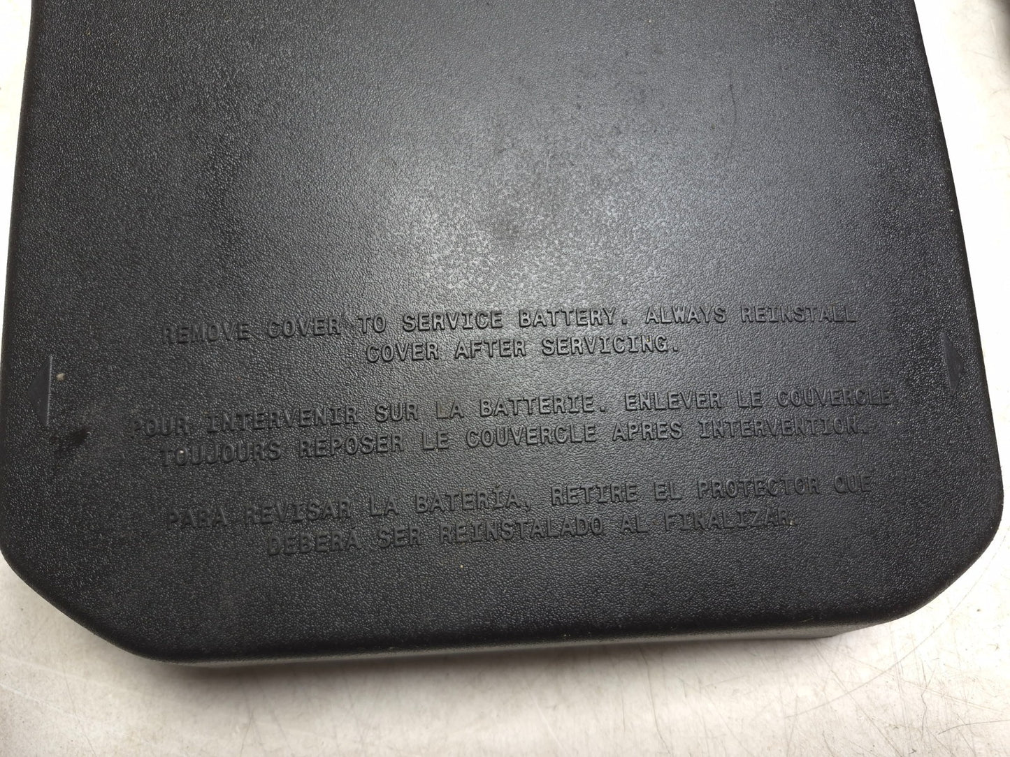 2013 Ford Focus Battery Tray Holder Box OEM