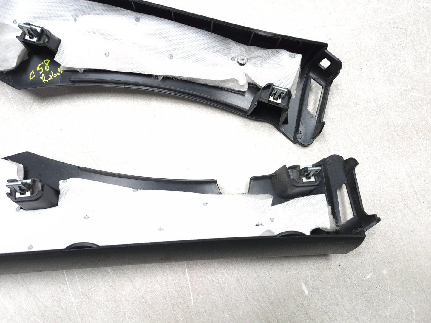 2018 Chrysler 300 Rear C Pillar Cover Trim Left & Right OEM