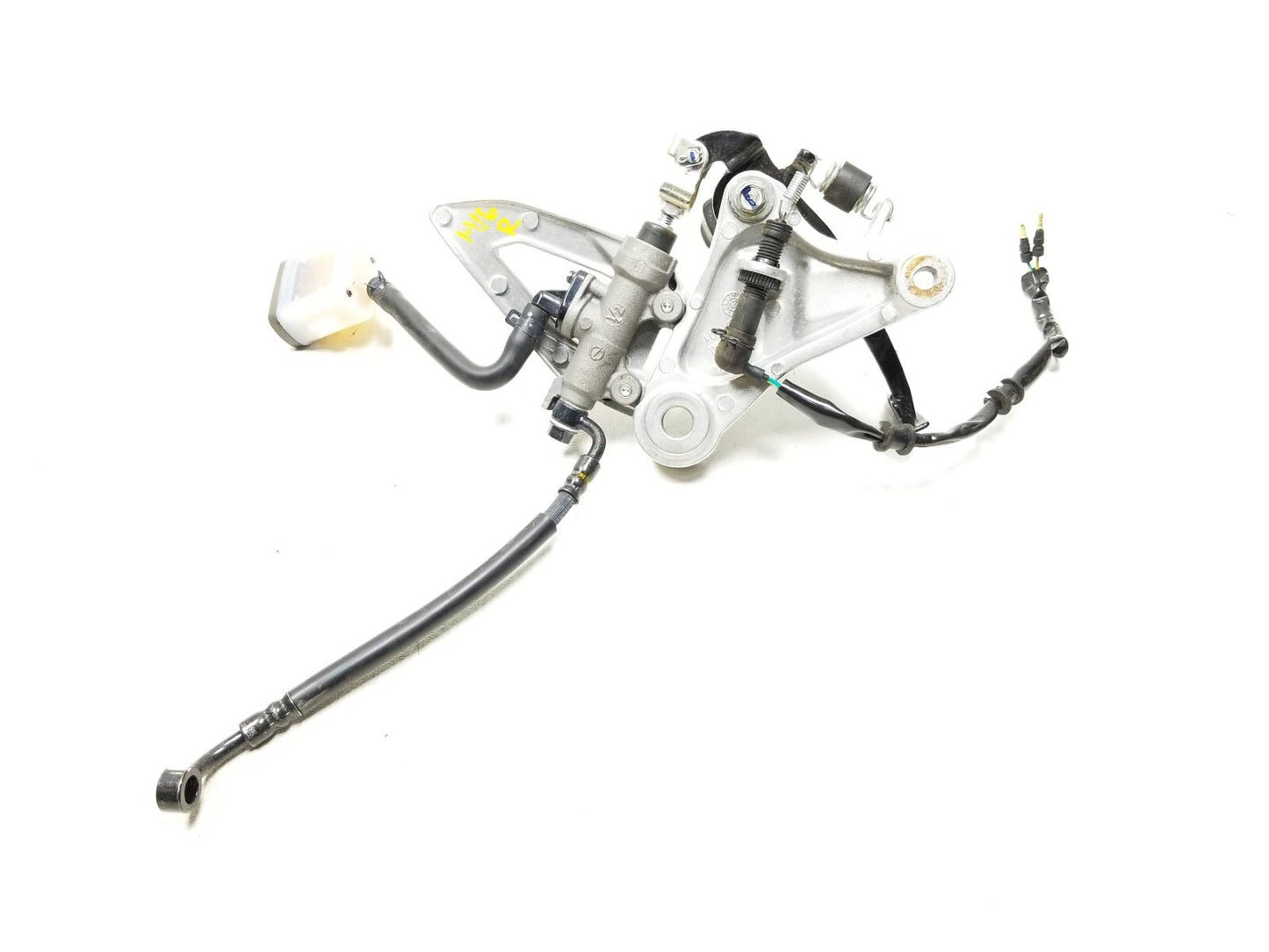 19 - 23 Honda Cbf300 Na Rear Brake Master Cylinder W/ Lever Foot Peg Pair OEM