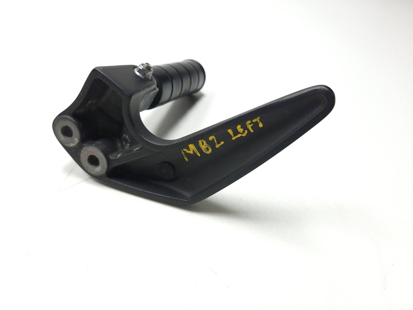 2007 Yamaha Xvs 1300 V-star Left Footrest OEM