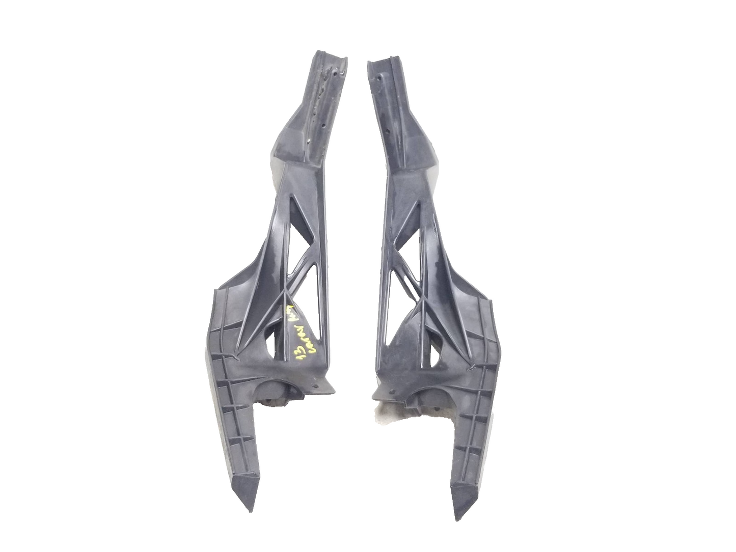 2011 - 2020 Dodge Grand Caravan Fender Support Bracket Left & Right OEM