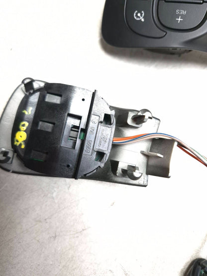 2014 Fiat 500l Steering Wheel Multi Function Control Switch Buttons OEM