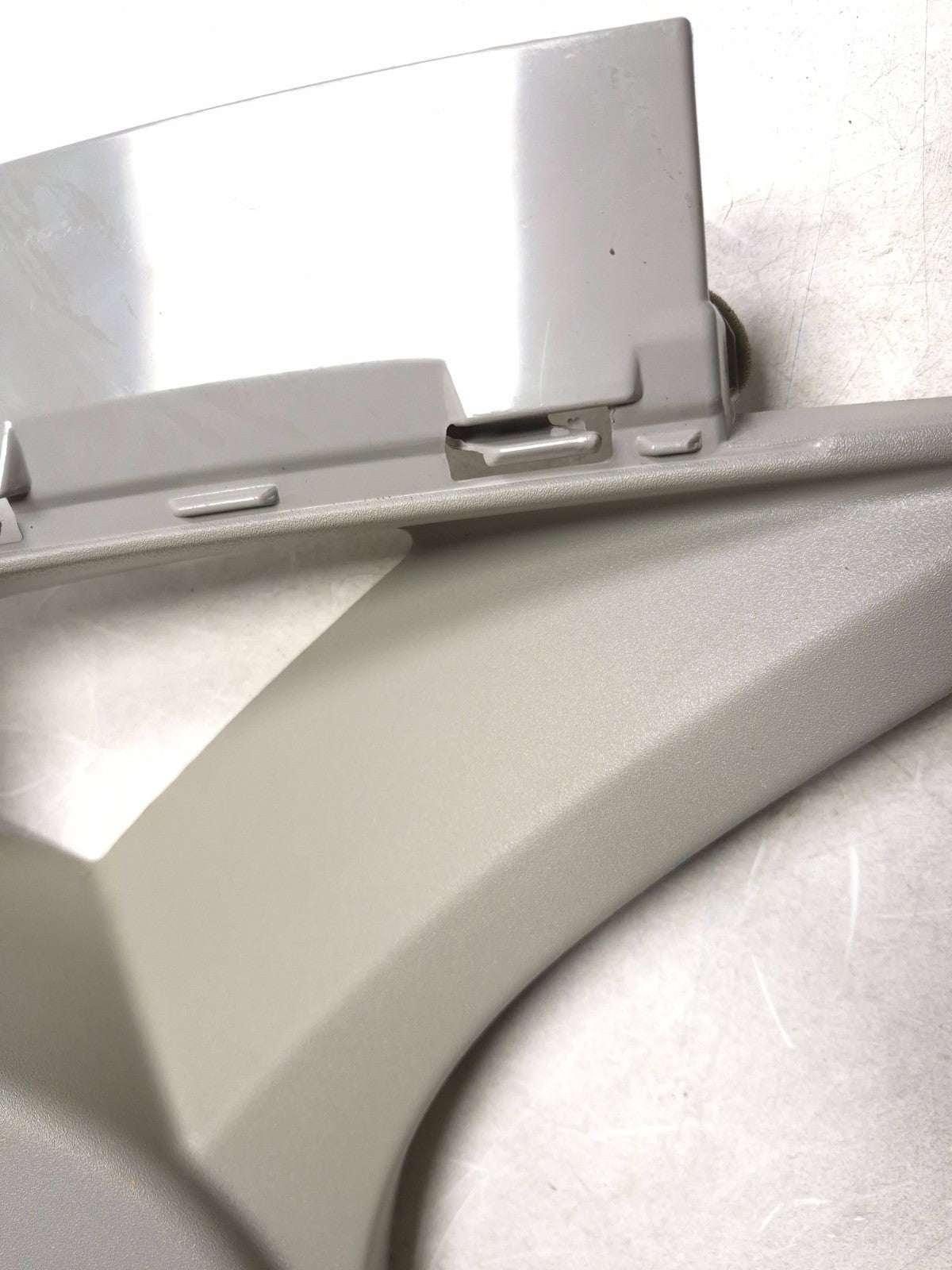 2011 Volvo S40 Rear C Pillar Corner Quarter Glass Bezel Trim Left & Right OEM