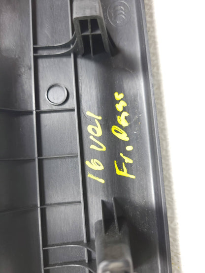 12 13 14 15 16 Hyundai Veloster Front Door Scuff Plate Trim Passenger Right OEM