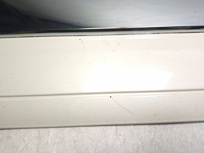 2008 Lincoln Navigator Front Door Lower Molding Passenger Side Right OEM