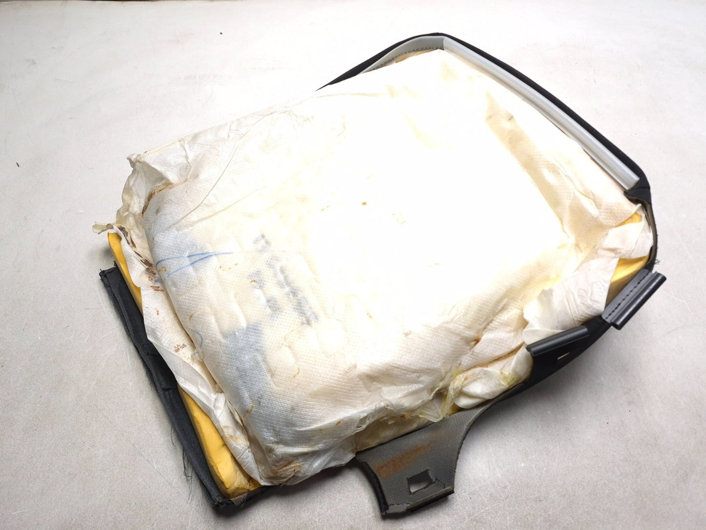 2013 Hyundai Genesis 2.0t Coupe Front  Seat Cushion Lower Driver Side OEM