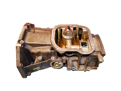 2013 Nissan Versa 1.6l Engine Upper Oil Pan OEM