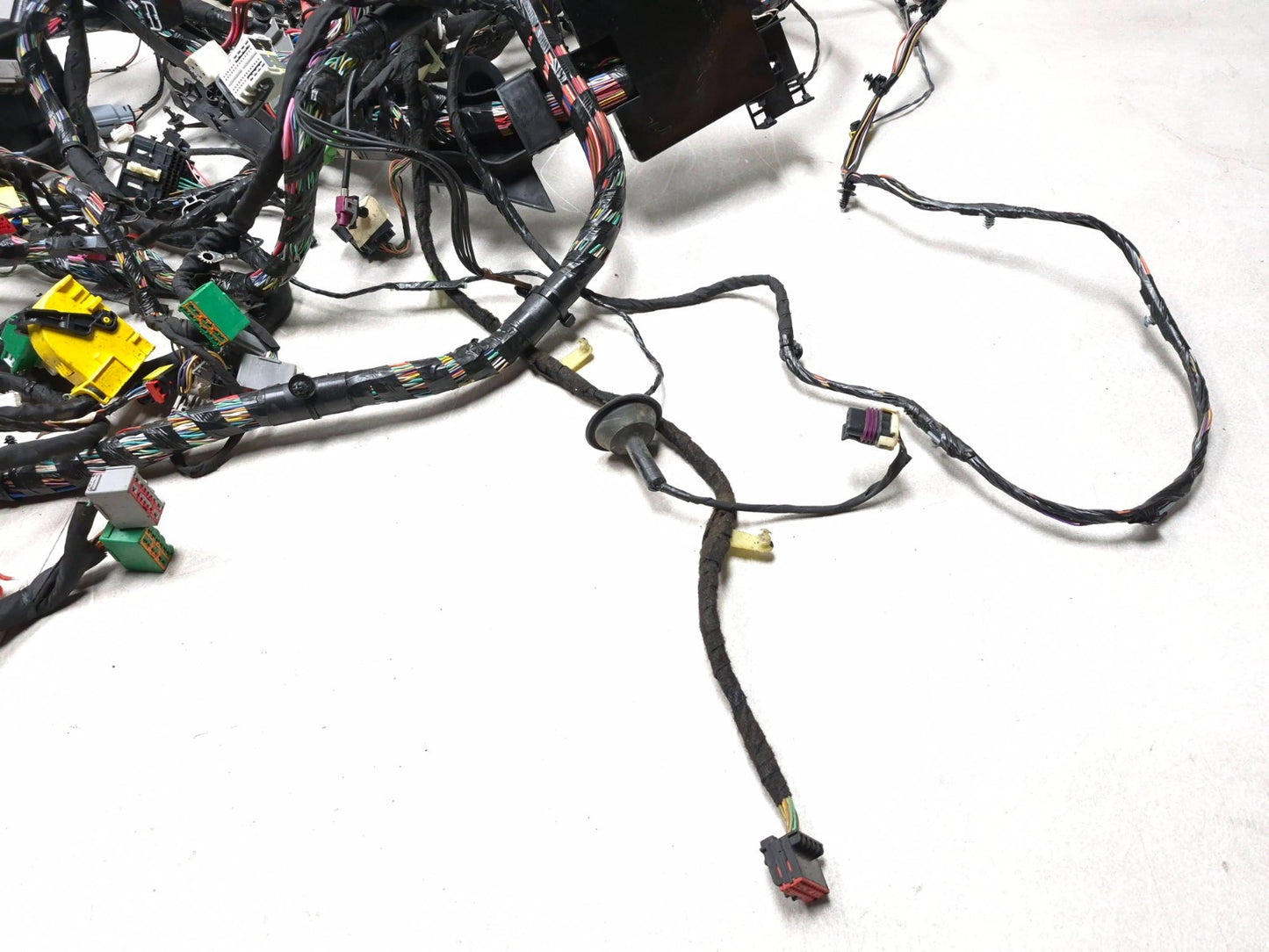 2018 Chrysler 300 Interior Body Wire Harness OEM