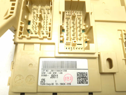2019 Hyundai Kona Instrument Panel Junction Fuse Box Assy OEM
