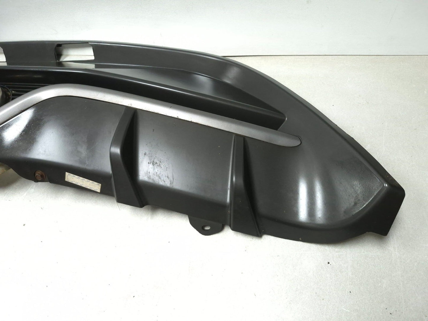 2016 Hyundai Veloster Rear Bumper Lower Cover W/ License Plate Light OEM