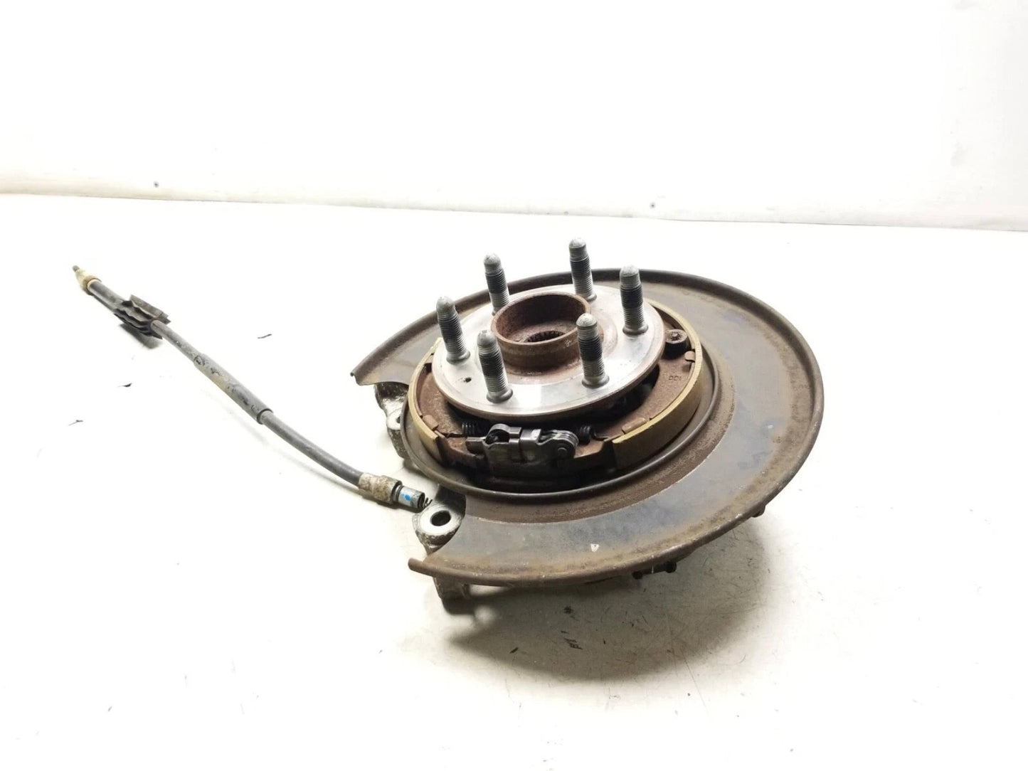2011 Cadillac SRX Rear Spindle Knuckle Wheel Hub Driver Side Left OEM