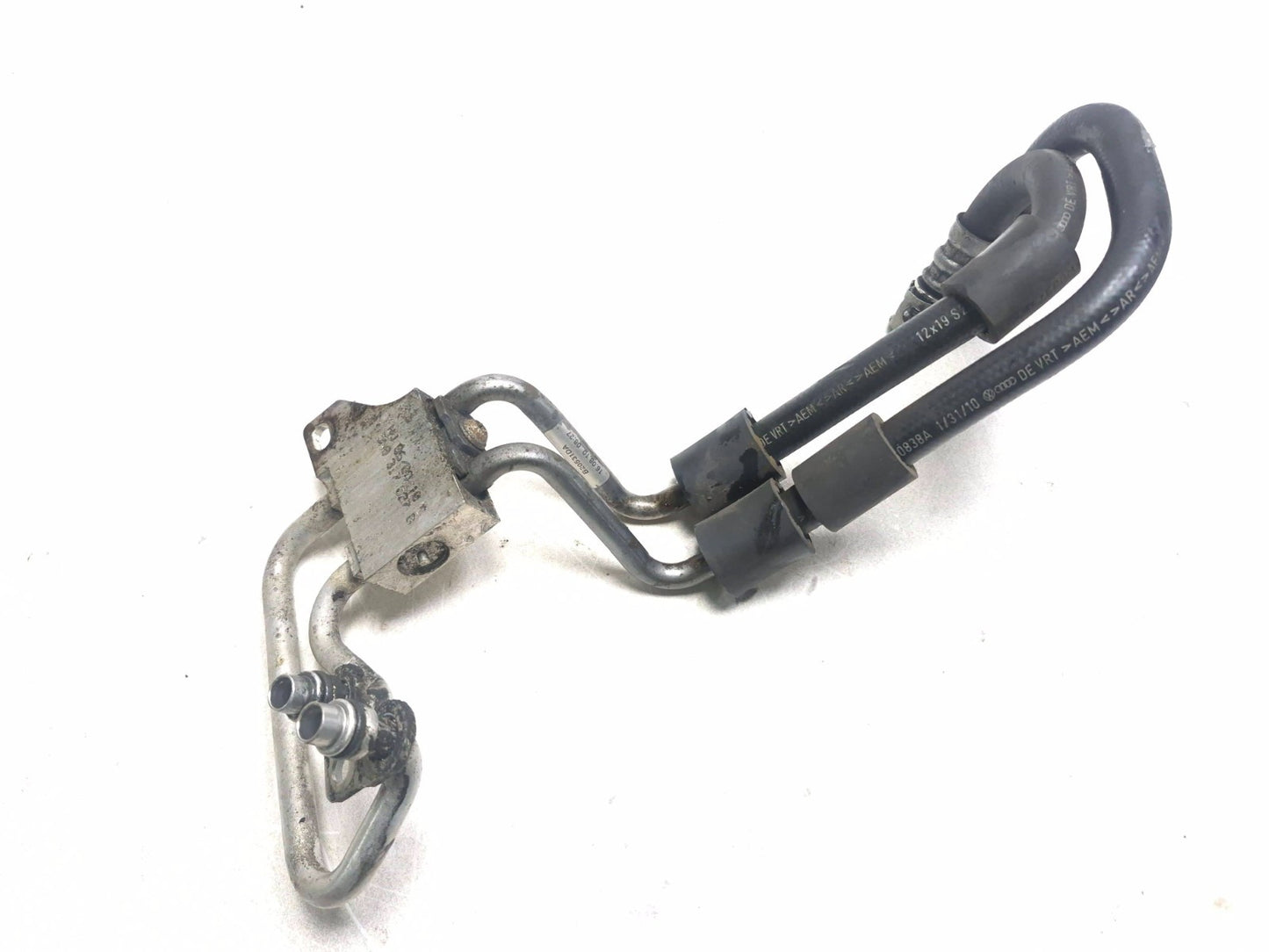 2011 Volkswagen Tiguan Auto Transmission Oil Cooler Line Temperature Valve Oem✅