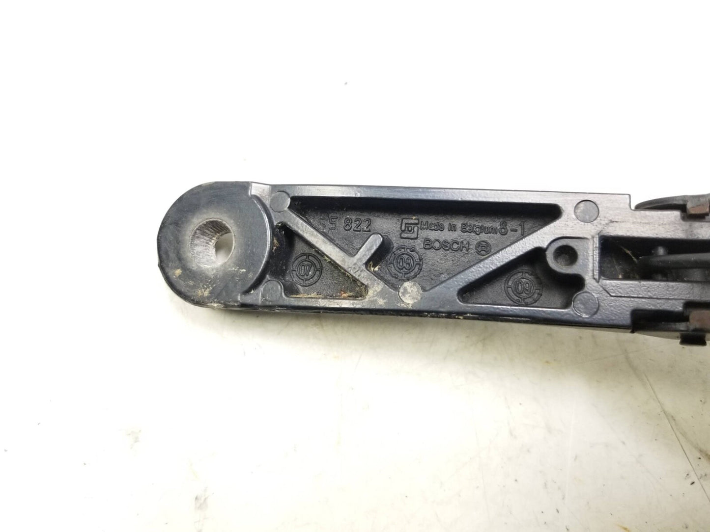 2010 Audi Q5 Windshield Wiper Arm Pair OEM