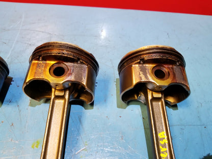 2013 Nissan Versa Piston W/ Connecting Rod 4pcs OEM