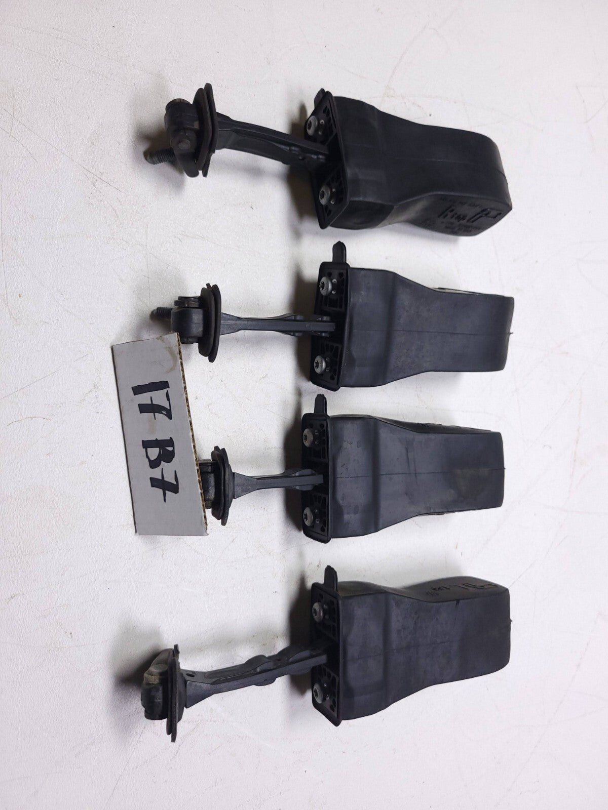 2017 Volkswagen Passat Door Hinge Check Strap Stopper 4pcs  OEM