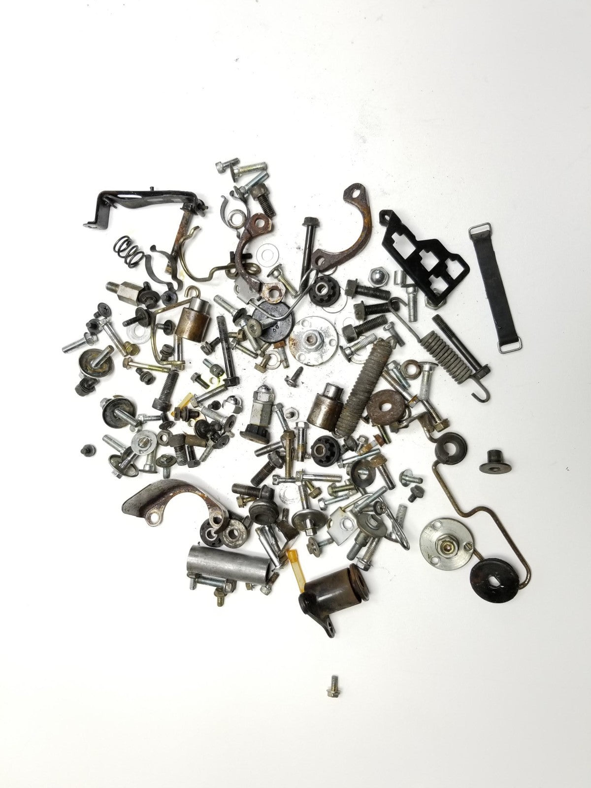 1990 Kawasaki Vn750 Vulcan Misc Chassis Bolts And Hardware OEM